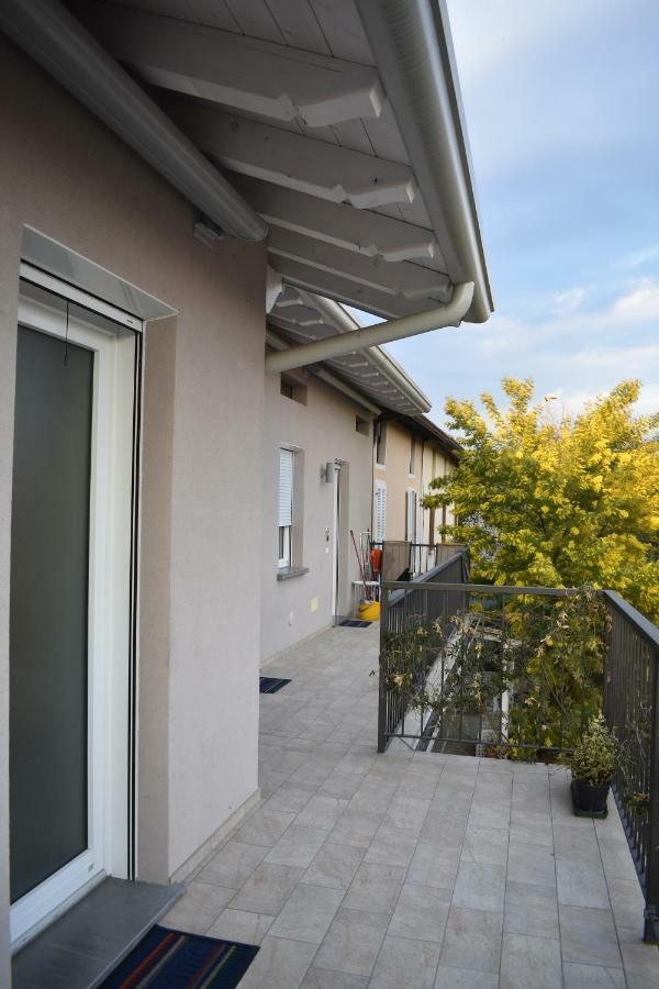 Mimosa Apartments Soiano Del Lago Ngoại thất bức ảnh